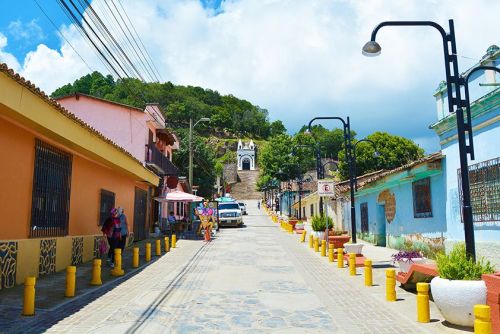 68adc90ad94a8f8fa2c7b4b4_Sujet 1 - Photo HONDURAS.jpg