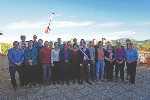 elus groupe.jpg