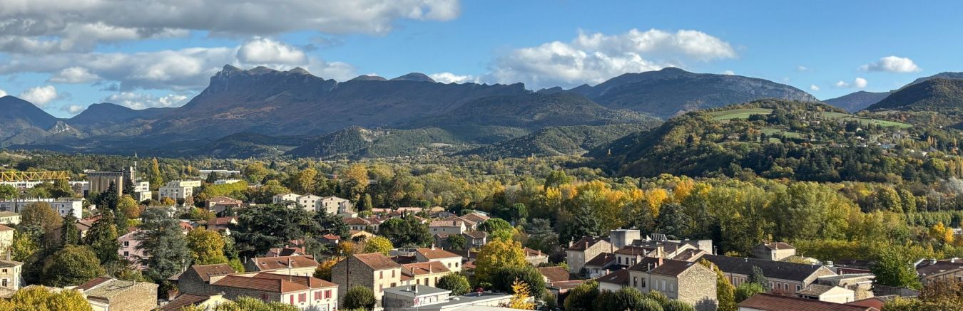 Tickets exposition artistique illustrés.jpg